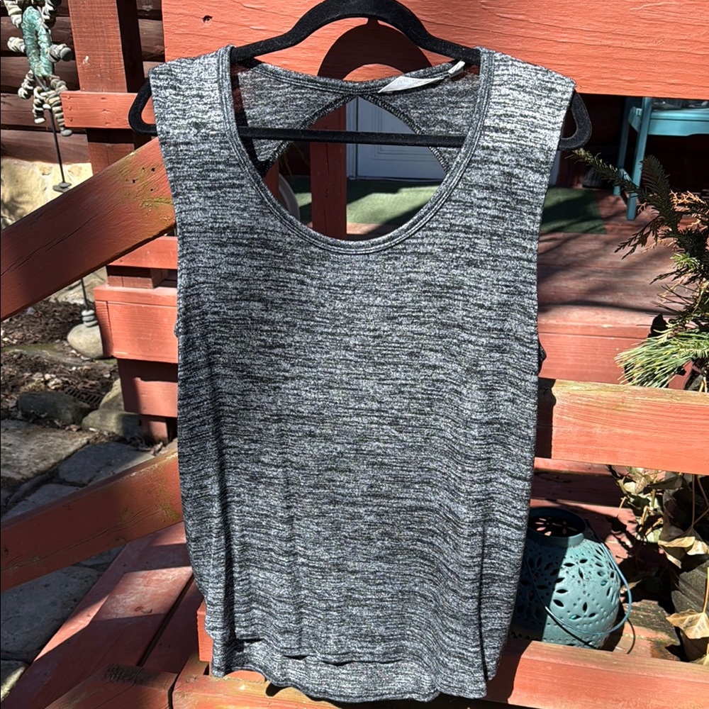 Athleta Gray and Black Sleeveless Top, Size XL